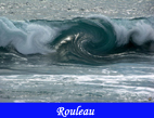 Photographies sur les vagues métamorphosées par divers effets spéciaux numériques pour une autre vision de la réalité par François-Régis Hoareau photographe artiste infographiste digigraphe 